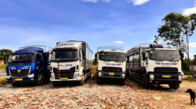 xe tải 10 tấn chở hàng