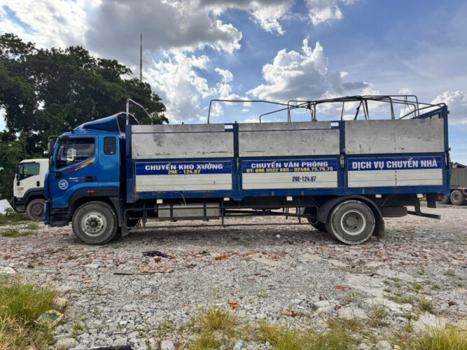 xe tải 15 tấn chở hàng