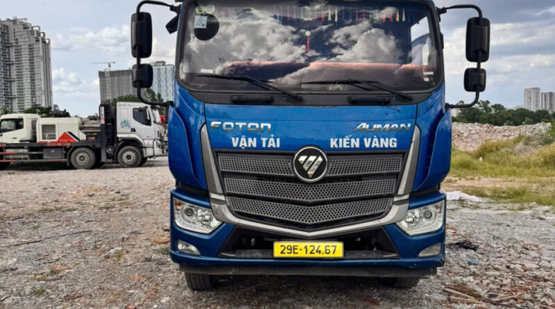 xe tải 15 tấn chở hàng